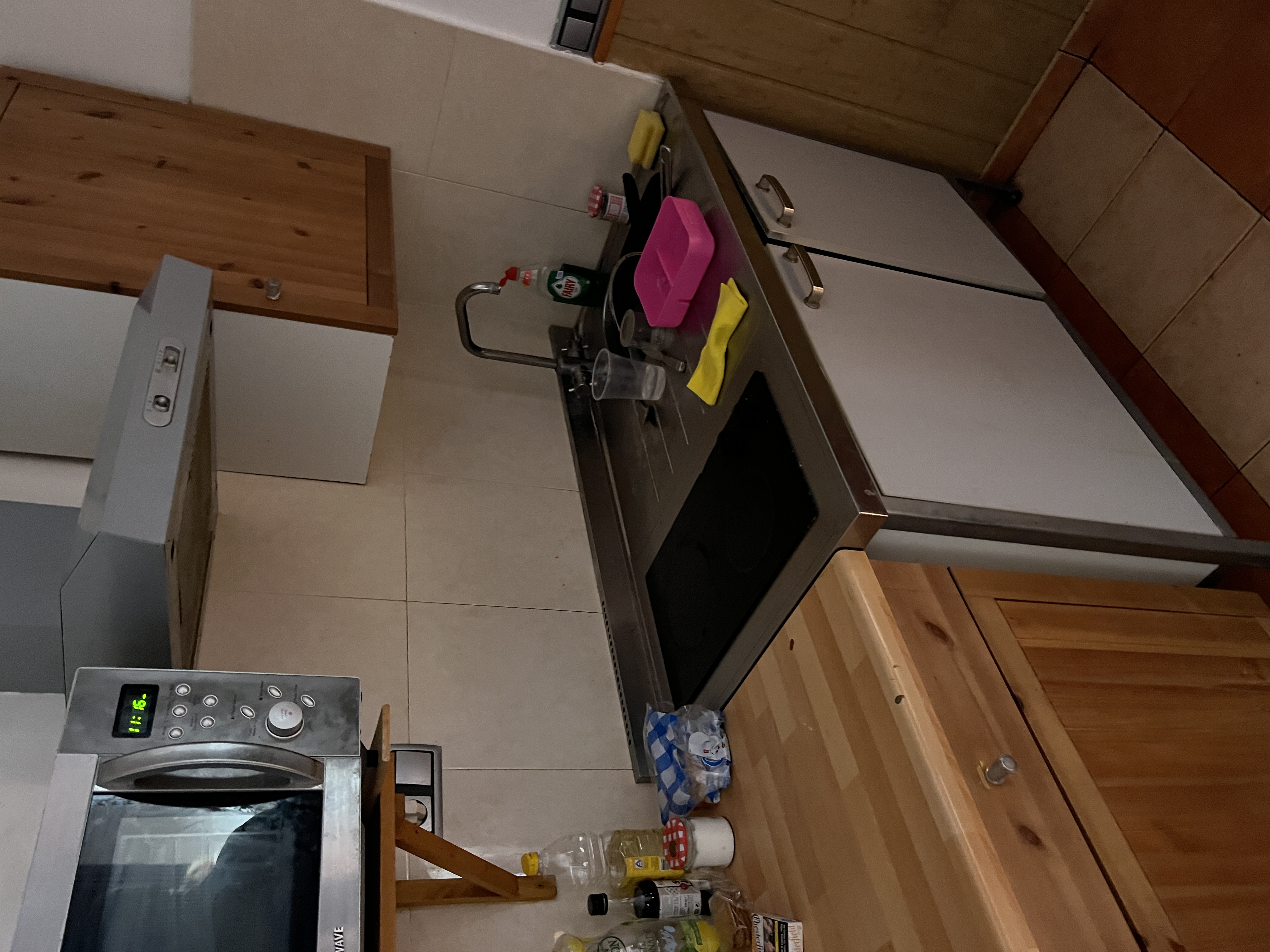 Pelai apartment before renovation — original interior